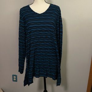 Long sleeve high low boutique top